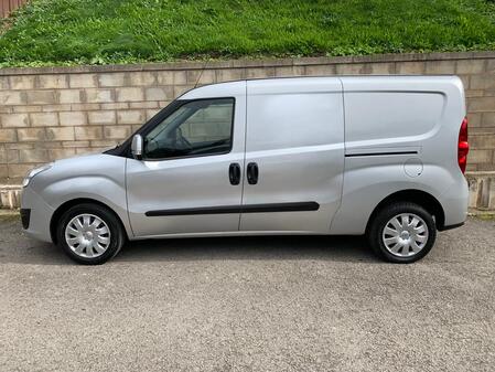 VAUXHALL COMBO 1.6 SPORTIVE 2300 MAXI LWB L2H1 AIRCON NO VAT