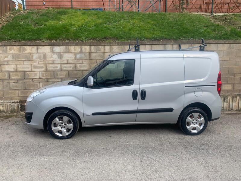 VAUXHALL COMBO