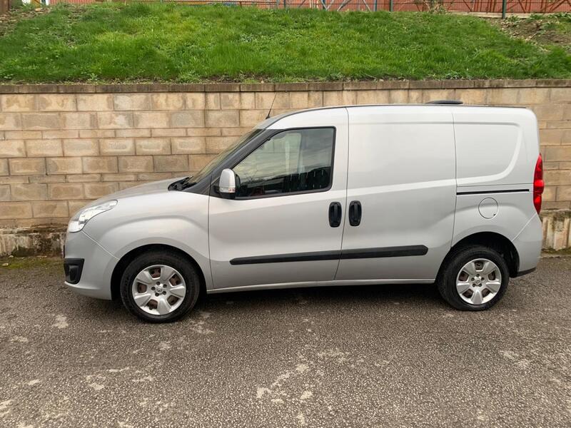 VAUXHALL COMBO