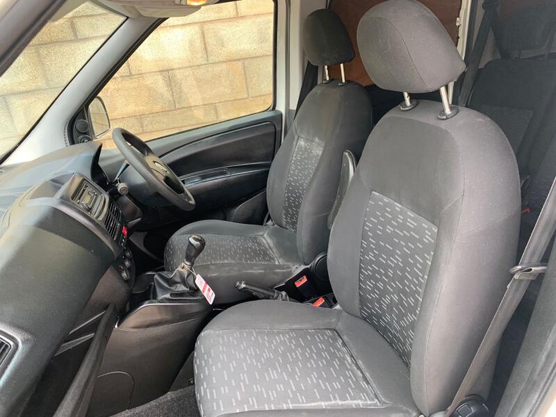 VAUXHALL COMBO