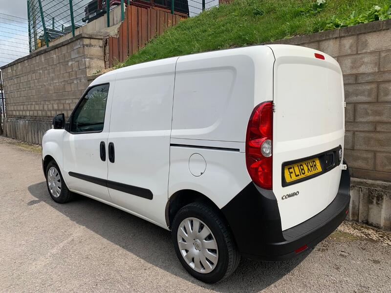 VAUXHALL COMBO