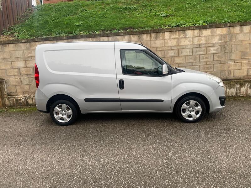 VAUXHALL COMBO