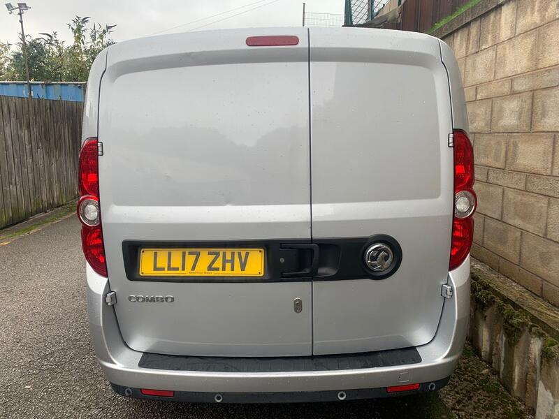 VAUXHALL COMBO