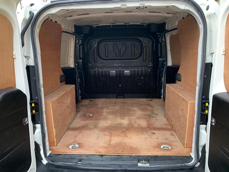VAUXHALL COMBO