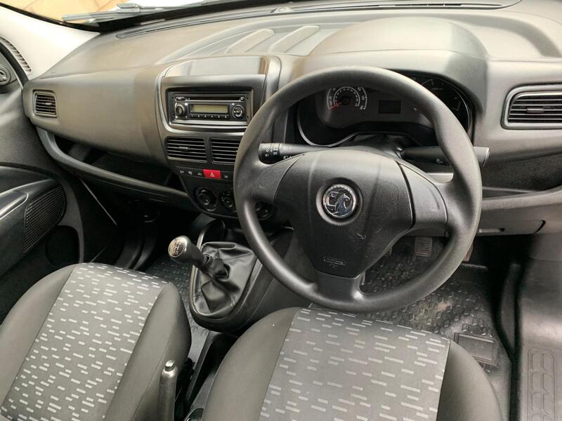 VAUXHALL COMBO