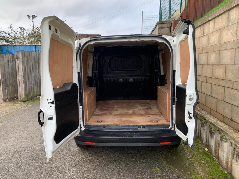 VAUXHALL COMBO