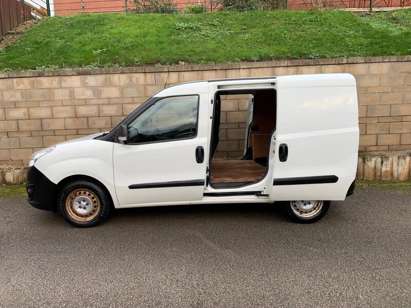 VAUXHALL COMBO