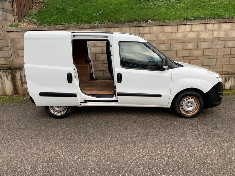 VAUXHALL COMBO