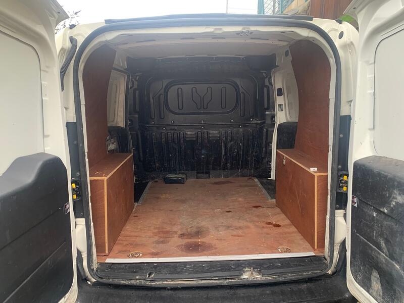 VAUXHALL COMBO
