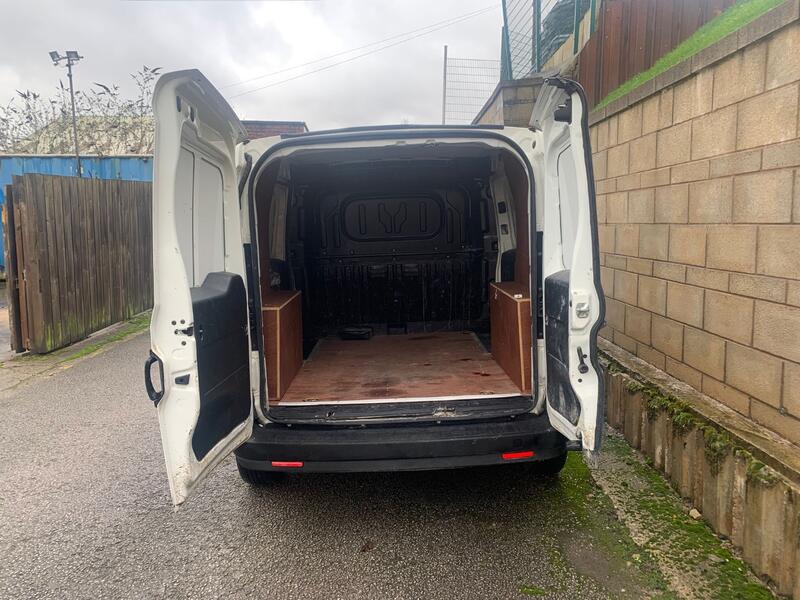 VAUXHALL COMBO