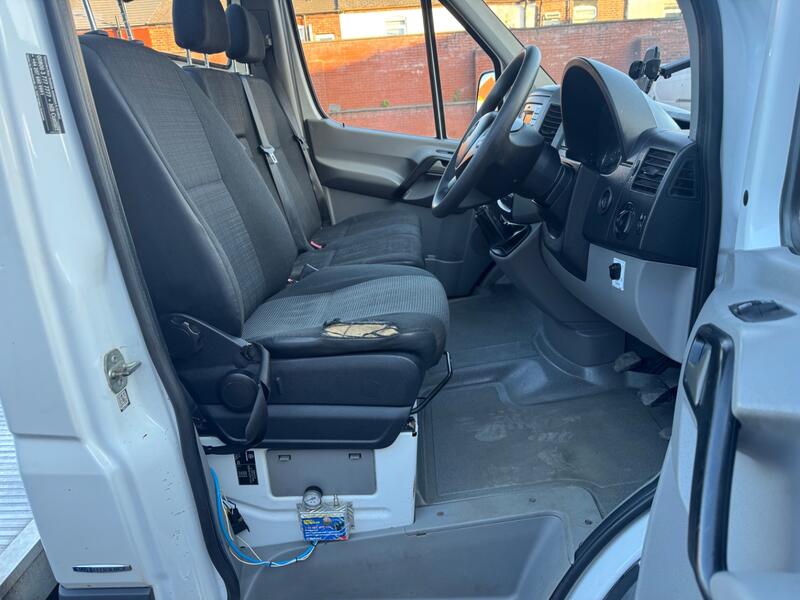 MERCEDES-BENZ SPRINTER