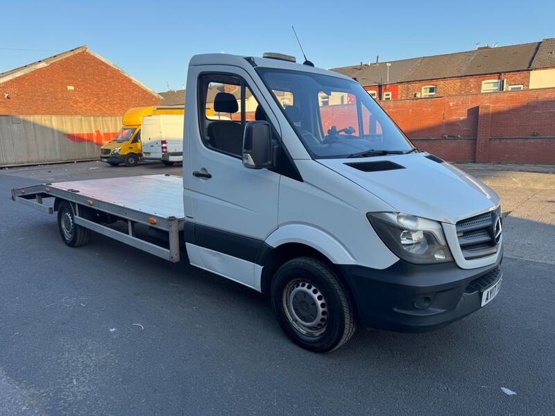 MERCEDES-BENZ SPRINTER