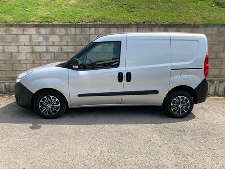 VAUXHALL COMBO 1.3 2000 L1H1 ONLY 33,712 MILES AIRCON NO VAT